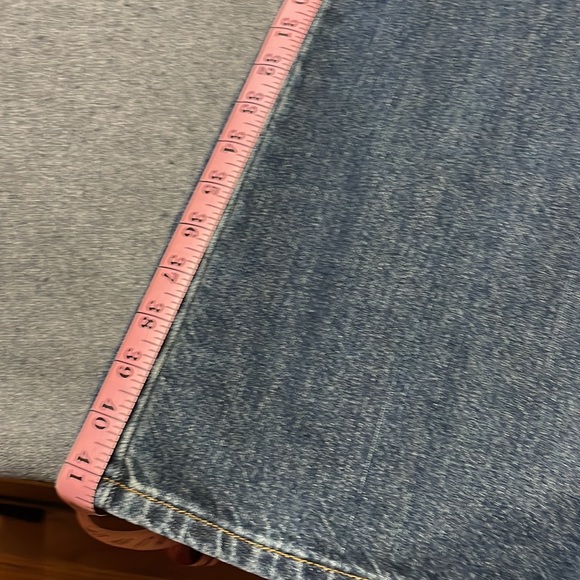 Levi jeans 32x32 - Picture 8 of 10